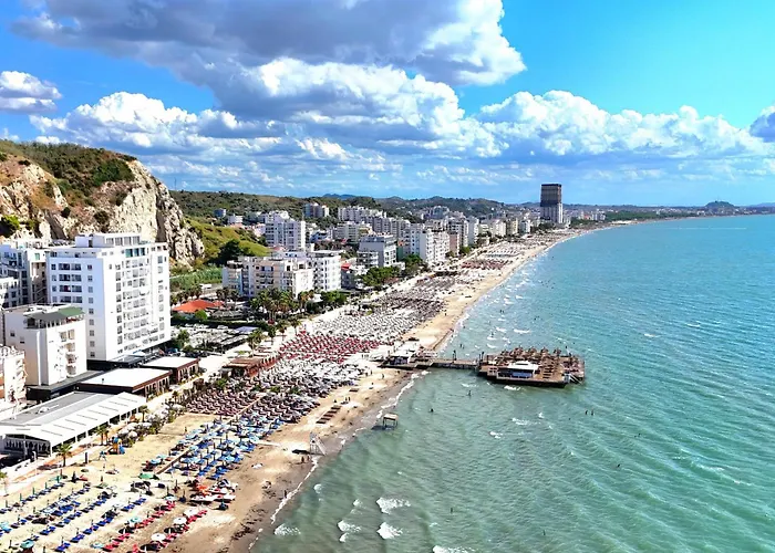 Bright Beachside 1-bedroom * Durrës